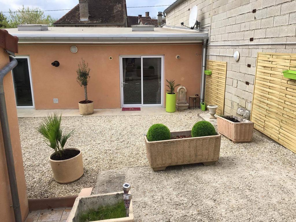 הוילה Villy  Loft L Atelier De Jacques Pres De Chablis מראה חיצוני תמונה