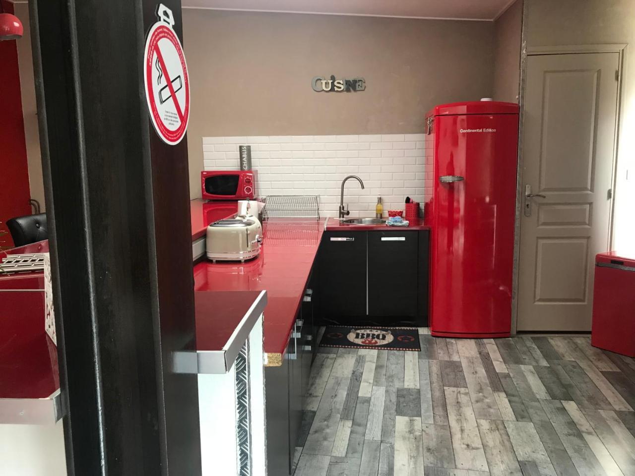 הוילה Villy  Loft L Atelier De Jacques Pres De Chablis מראה חיצוני תמונה